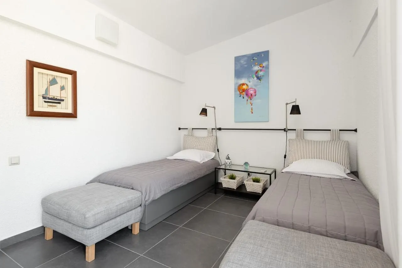 Haddock Beachfront Villa Nea Propontida