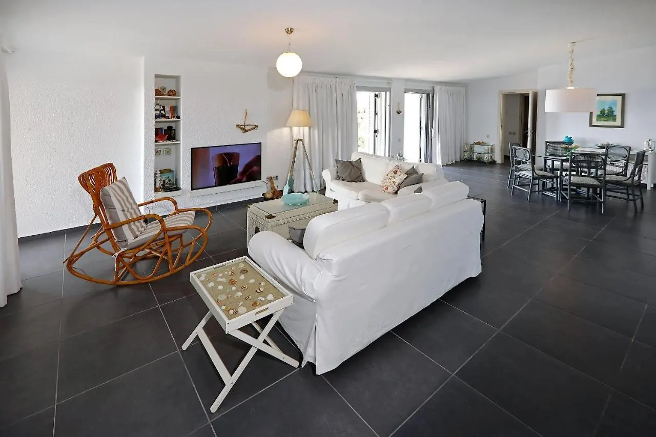 Haddock Beachfront Villa Nea Propontida Ελλάδα